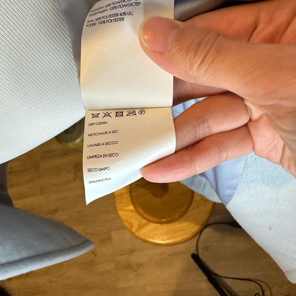 Like new! Club Monaco wool coat light blue ruffle sleeves size xs - Picture 8 of 9